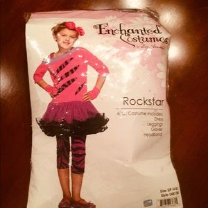 HALLOWEEN COSTUME Enchanted Rockstar sz S/P 4-6🎃